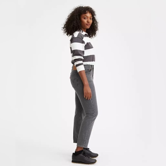 Levi’s Premium Denim Women’s Wedgie Fit Ankle Button Bite My Dust Grey Jeans 27 - Picture 2 of 16